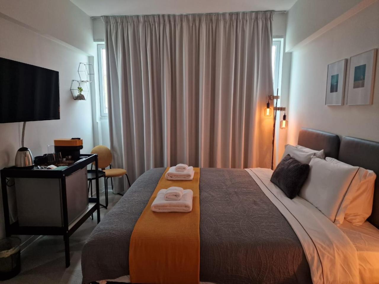 Martin Nicosia City Suites Exterior photo
