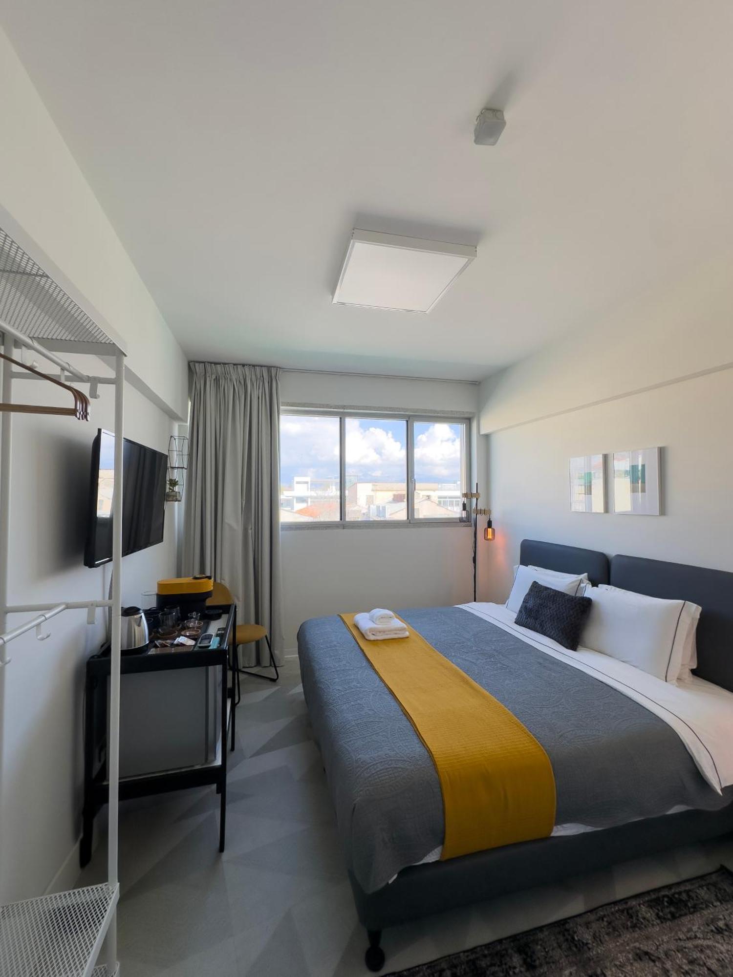 Martin Nicosia City Suites Exterior photo