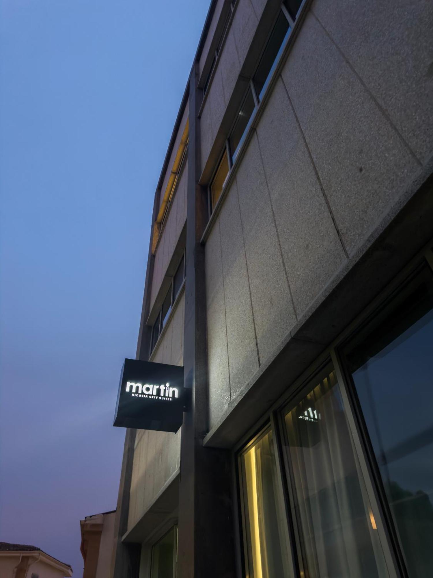 Martin Nicosia City Suites Exterior photo