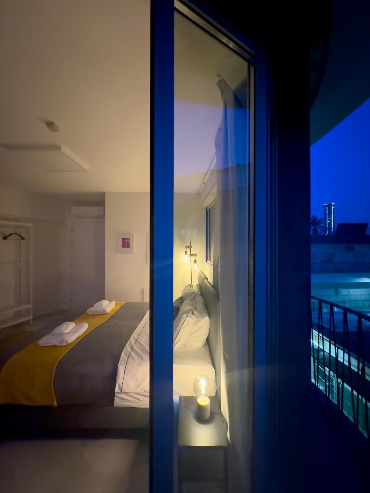 Martin Nicosia City Suites Exterior photo